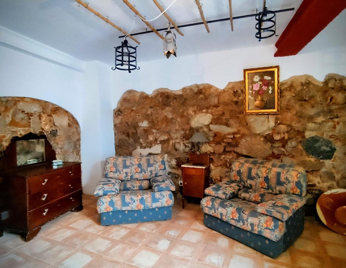 Casa Rural Maribel Santa Amalia Exterior photo